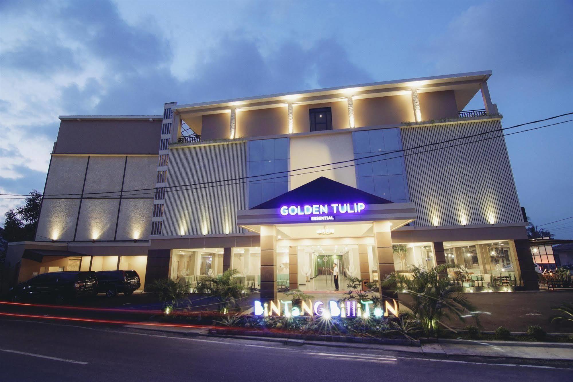 Hotel Golden Tulip Essential Belitung Tanjung Pandan Esterno foto